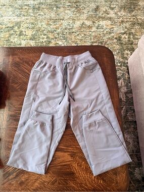 JAANUU Men’s Jogger Scrubs - XS, grey